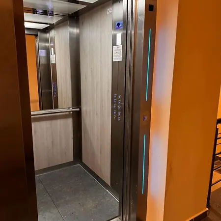 Apartament 69 *